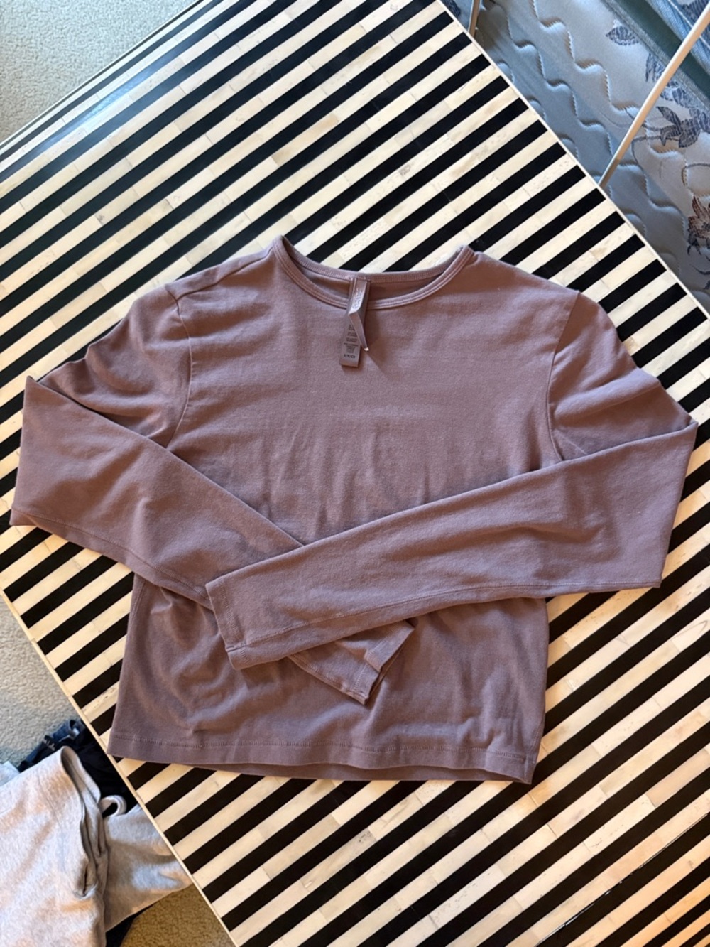 SKIMS long sleeve new vintage cropped t